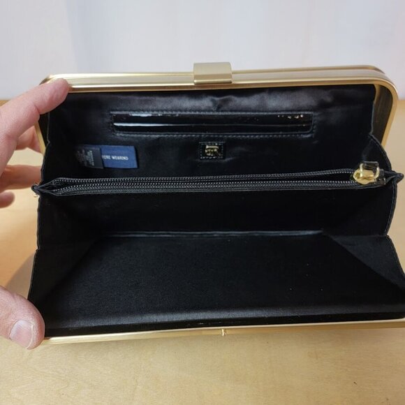Banana Republic Patent Leather and Brass Clutch - Picture 3 of 9